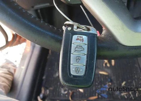 2012 Hyundai Veloster Base W/Black from USA, damaged, VIN KMHTC6AD4CU034489